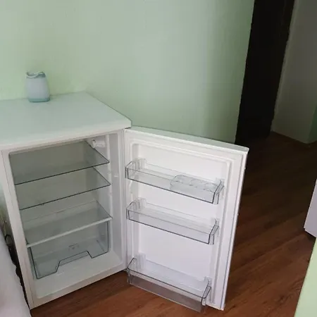 Honcuv Dum بيت ضيافة *